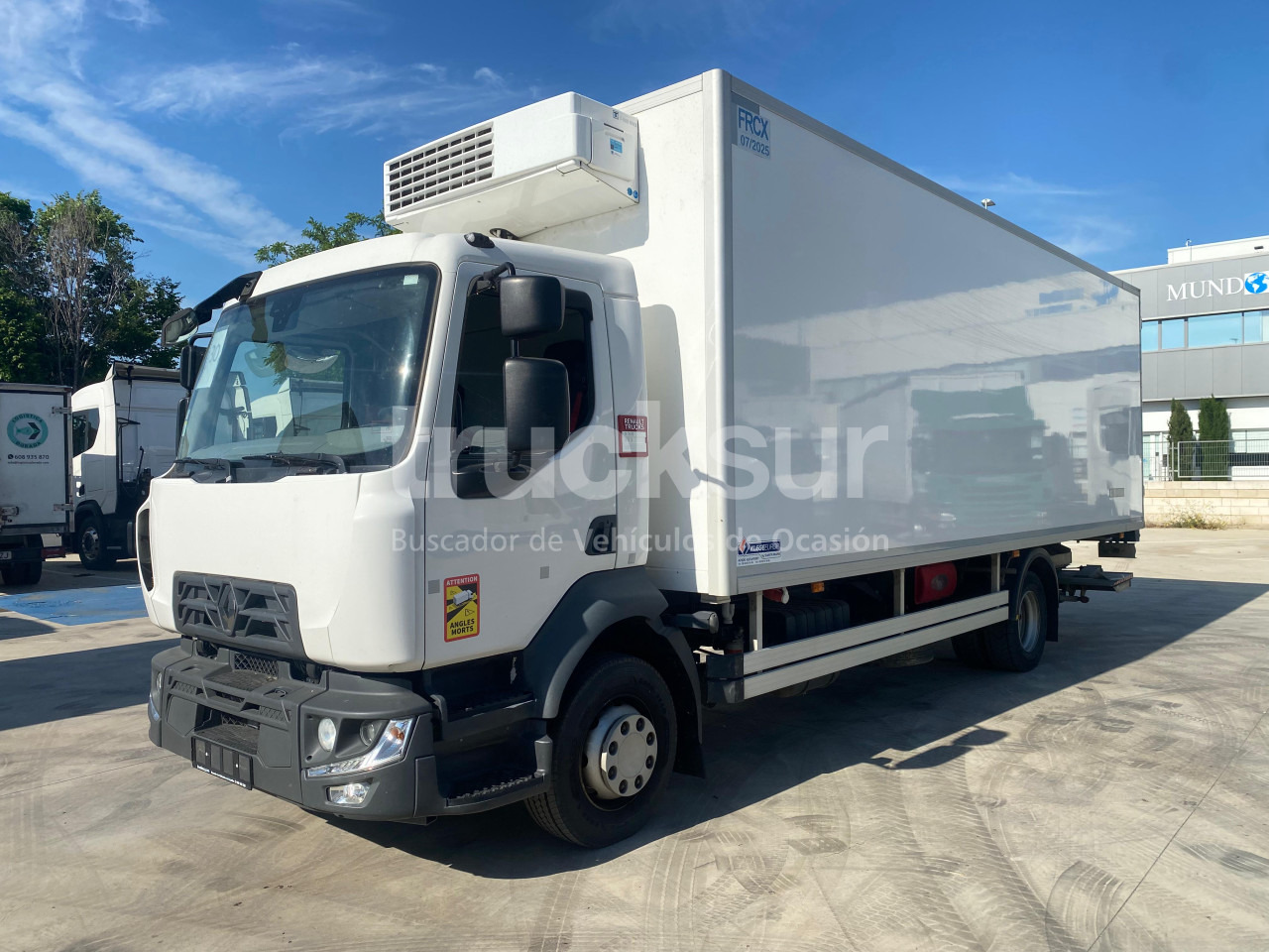 RENAULT D240.13 - משאית קירור: תמונה 1 RENAULT D240.13 - משאית קירור: תמונה 1