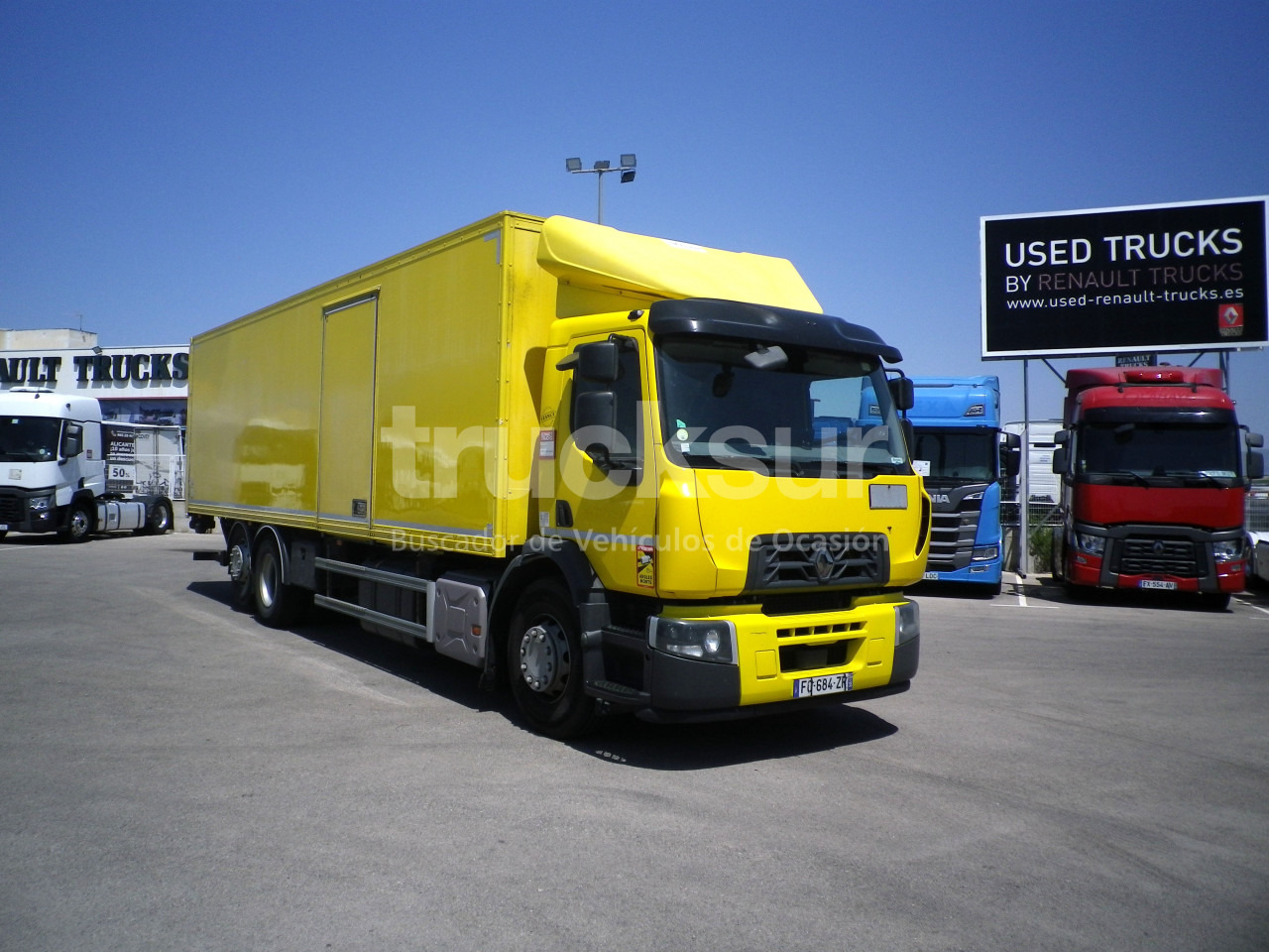 RENAULT D380.26 6X2*4 ejes 6x2*4 - משאית תיבה: תמונה 2 RENAULT D380.26 6X2*4 ejes 6x2*4 - משאית תיבה: תמונה 2