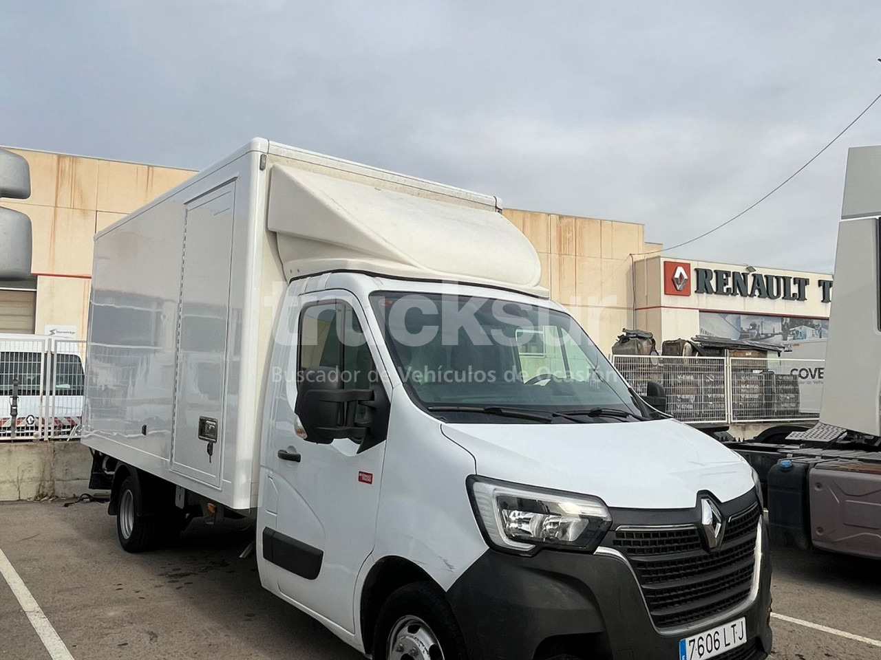 RENAULT MASTER 165.35 GV - כלי רכב מסחרי עם תיבה: תמונה 1 RENAULT MASTER 165.35 GV - כלי רכב מסחרי עם תיבה: תמונה 1