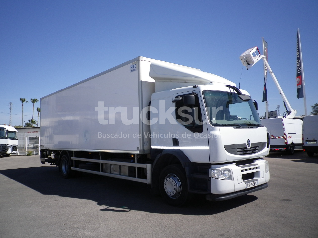 RENAULT PREMIUM 270.18 - משאית קירור: תמונה 2 RENAULT PREMIUM 270.18 - משאית קירור: תמונה 2
