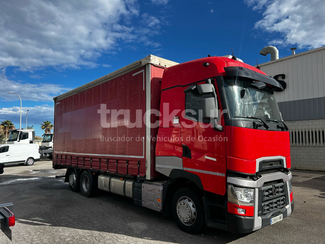 RENAULT T480 HIGH SLEEPER CAB 6X2*4 ejes 6x2*4 - משאית וילונות צד: תמונה 2 RENAULT T480 HIGH SLEEPER CAB 6X2*4 ejes 6x2*4 - משאית וילונות צד: תמונה 2