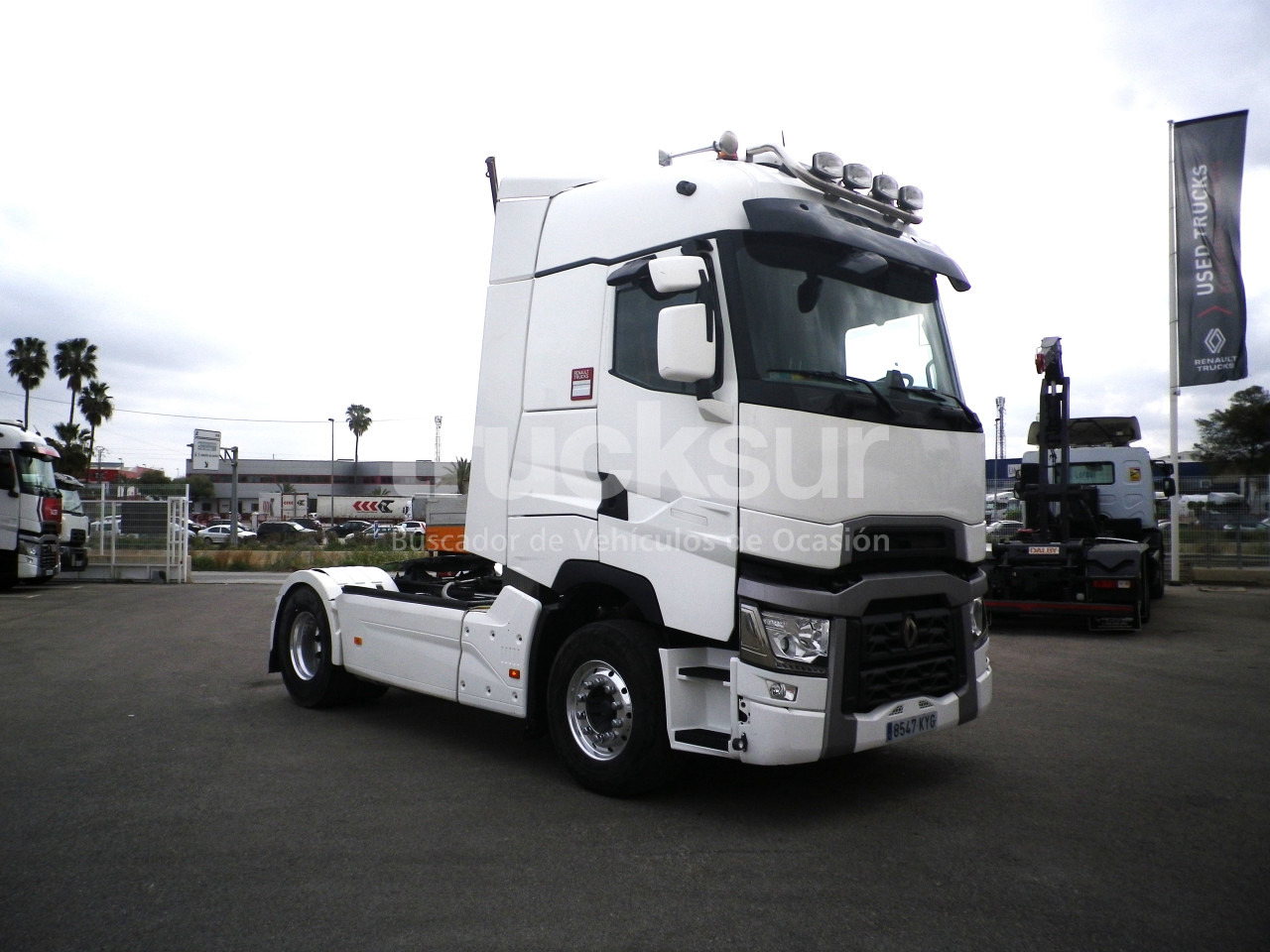 RENAULT T520 HIGH SLEEPER CAB - יחידת טרקטור: תמונה 2 RENAULT T520 HIGH SLEEPER CAB - יחידת טרקטור: תמונה 2