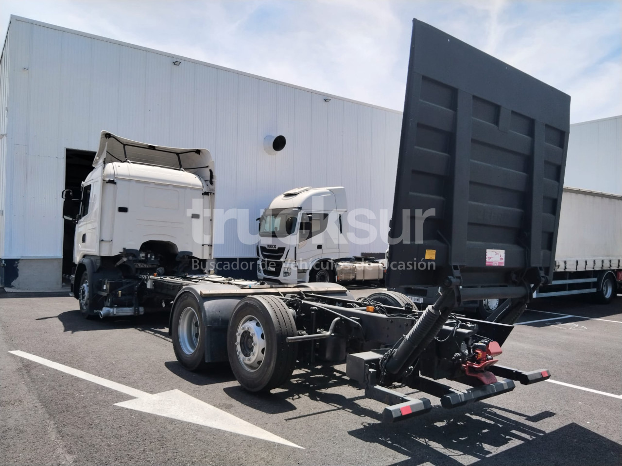 SCANIA G490 ejes 6x2*4 - משאית עם שלדת תא: תמונה 3 SCANIA G490 ejes 6x2*4 - משאית עם שלדת תא: תמונה 3