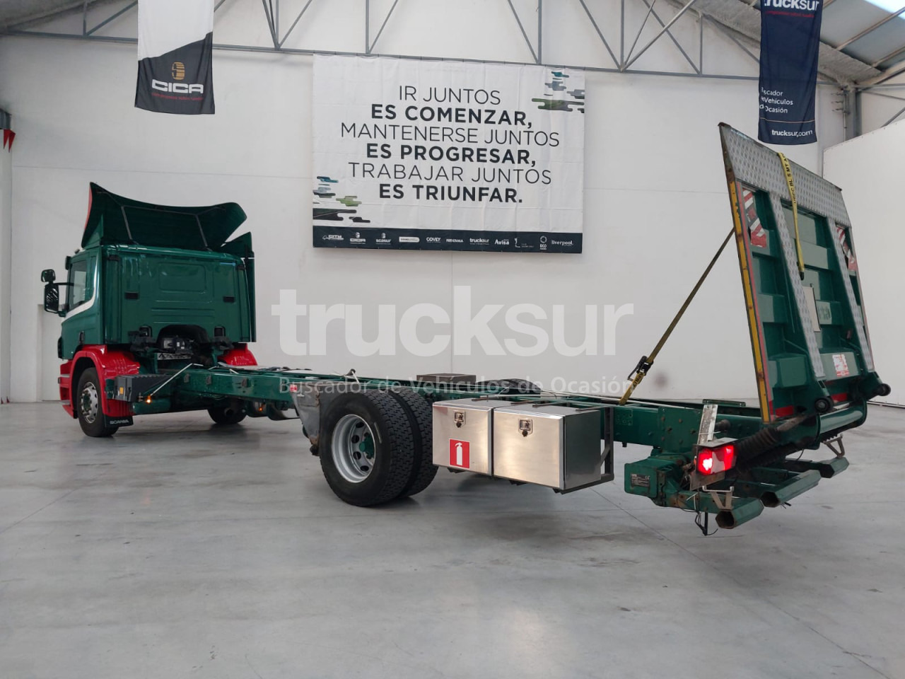 SCANIA P280.18 - משאית עם שלדת תא: תמונה 3 SCANIA P280.18 - משאית עם שלדת תא: תמונה 3