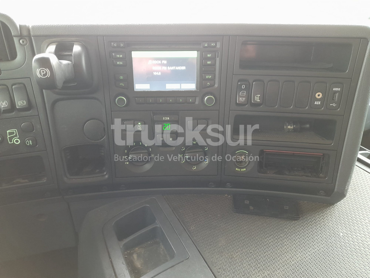 משאית תיבה SCANIA P280: תמונה 15 משאית תיבה SCANIA P280: תמונה 15