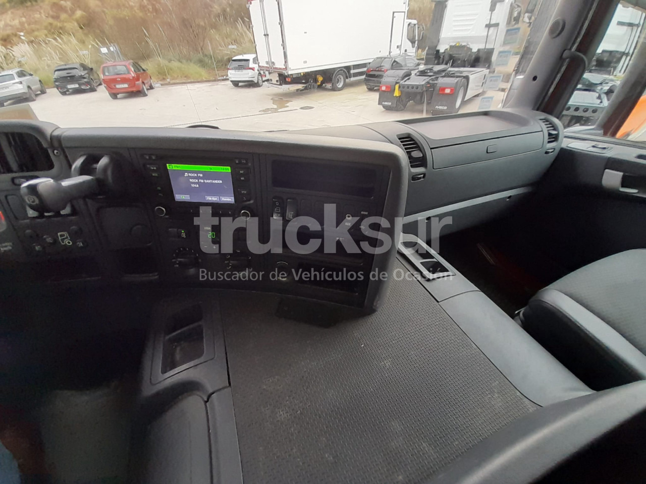 משאית תיבה SCANIA P280: תמונה 11 משאית תיבה SCANIA P280: תמונה 11