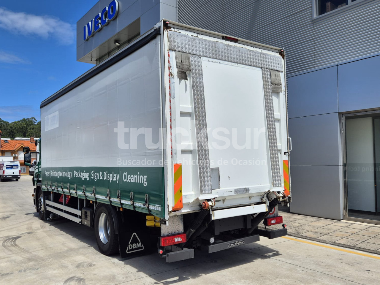 SCANIA P320 - משאית וילונות צד: תמונה 3 SCANIA P320 - משאית וילונות צד: תמונה 3