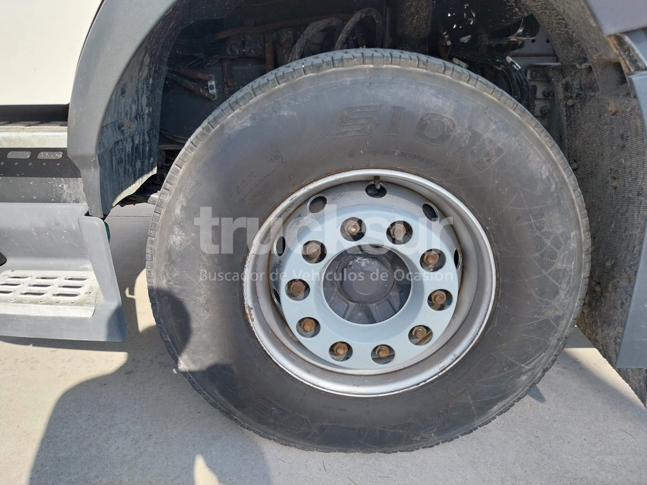 VOLVO FM 330HP - מזהיר: תמונה 4 VOLVO FM 330HP - מזהיר: תמונה 4