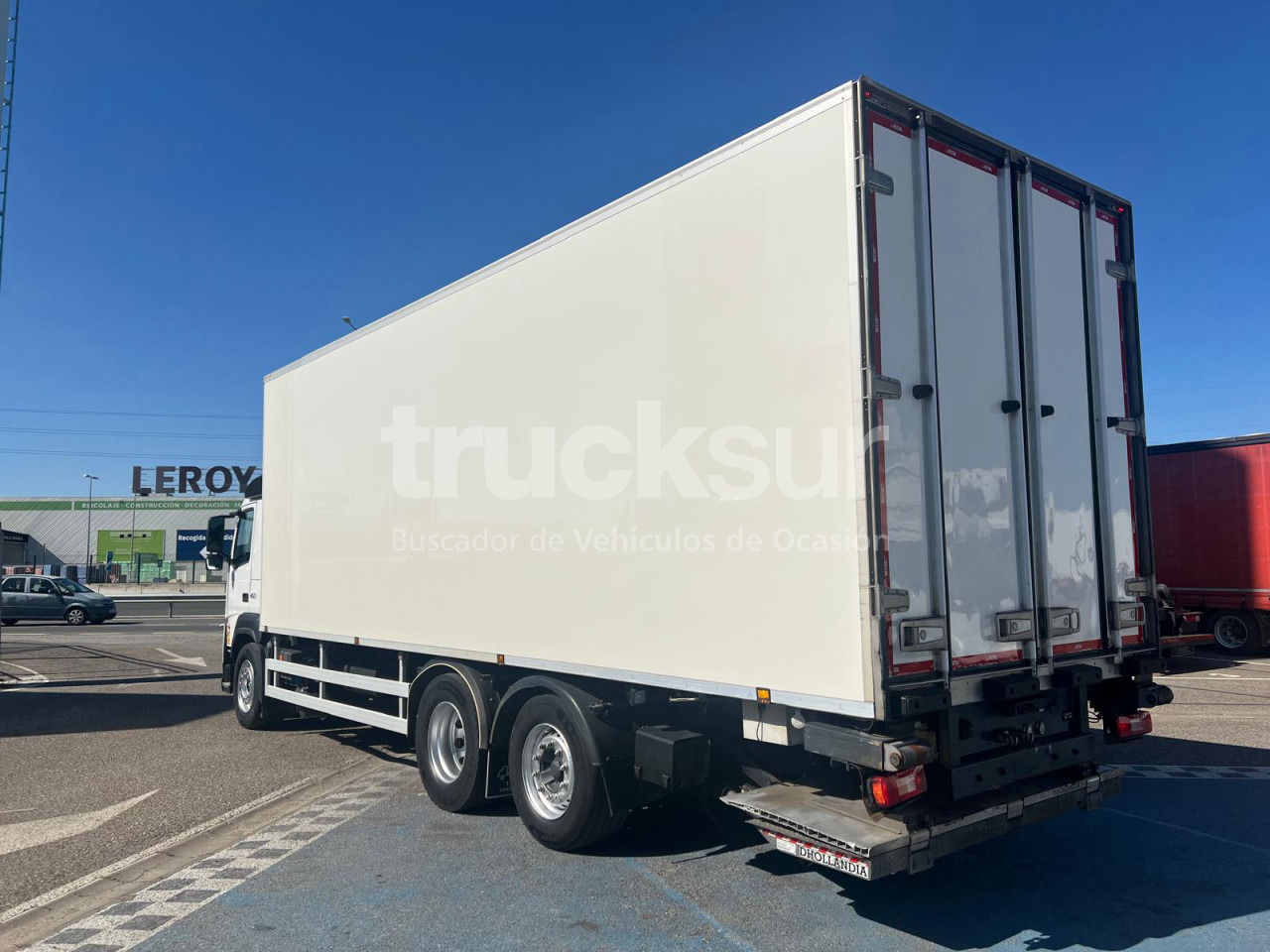 VOLVO FM450 ejes 6x2*4 - משאית קירור: תמונה 4 VOLVO FM450 ejes 6x2*4 - משאית קירור: תמונה 4