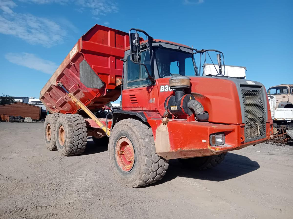 Bell B30B - מסיר פסולת מפרקי: תמונה 1 Bell B30B - מסיר פסולת מפרקי: תמונה 1