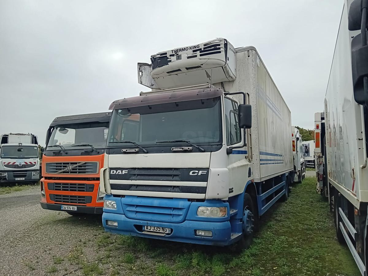 DAF CF 75.250 - משאית תיבה: תמונה 1 DAF CF 75.250 - משאית תיבה: תמונה 1