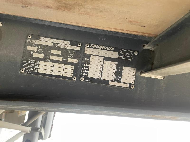 Fruehauf - סמיטריילר עם וילונות צד: תמונה 3 Fruehauf - סמיטריילר עם וילונות צד: תמונה 3