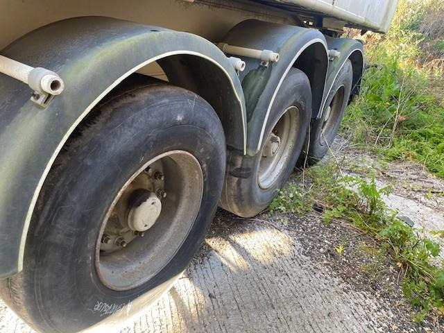 GT TRAILERS - סמיטריילר עם מזהיר: תמונה 3 GT TRAILERS - סמיטריילר עם מזהיר: תמונה 3