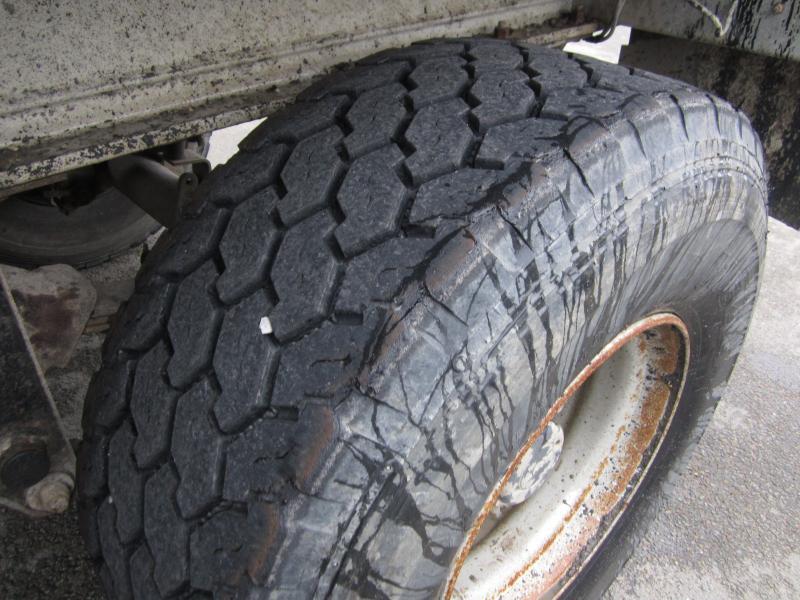 General Trailers - סמיטריילר עם מזהיר: תמונה 2 General Trailers - סמיטריילר עם מזהיר: תמונה 2