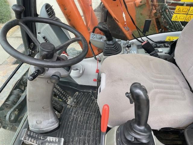 מחפר גלגלים Hitachi ZX140W-5B: תמונה 8