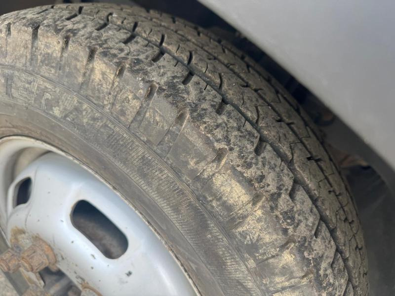Iveco Daily 35C15 - כלי רכב מסחרי מזהיר: תמונה 4 Iveco Daily 35C15 - כלי רכב מסחרי מזהיר: תמונה 4