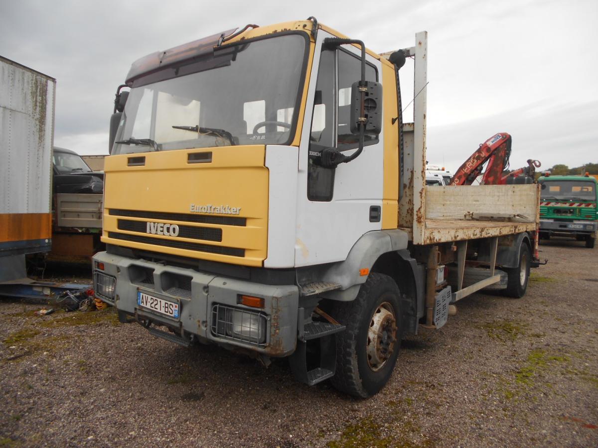 Iveco Eurotrakker 330E34 - משאית צד נופל/ שטוחה: תמונה 1 Iveco Eurotrakker 330E34 - משאית צד נופל/ שטוחה: תמונה 1