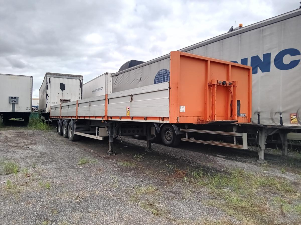 Lecitrailer - סמיטריילר צד נופל/ שטוח: תמונה 1 Lecitrailer - סמיטריילר צד נופל/ שטוח: תמונה 1