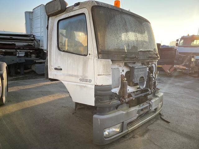 Mercedes ATEGO - תא עבור משאית: תמונה 2 Mercedes ATEGO - תא עבור משאית: תמונה 2