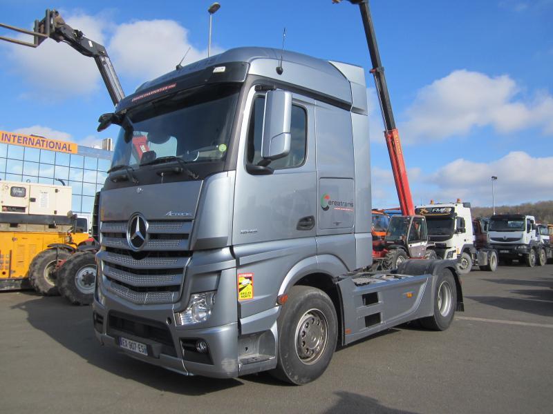 Mercedes Actros 1845 - יחידת טרקטור: תמונה 1 Mercedes Actros 1845 - יחידת טרקטור: תמונה 1