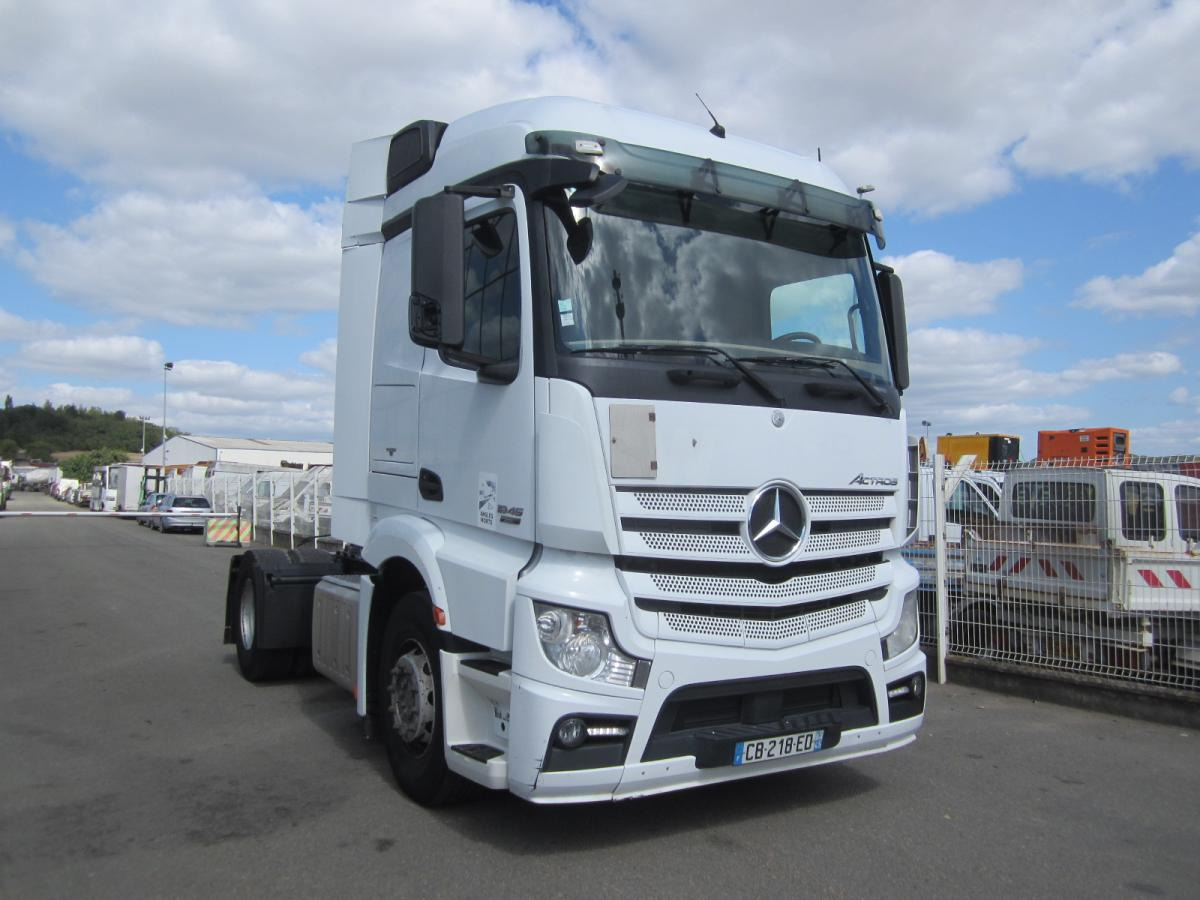 Mercedes Actros 1845 - יחידת טרקטור: תמונה 1 Mercedes Actros 1845 - יחידת טרקטור: תמונה 1