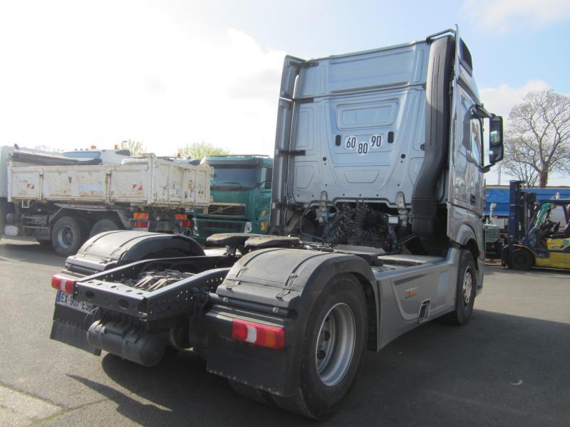 Mercedes Actros 1845 - יחידת טרקטור: תמונה 4 Mercedes Actros 1845 - יחידת טרקטור: תמונה 4