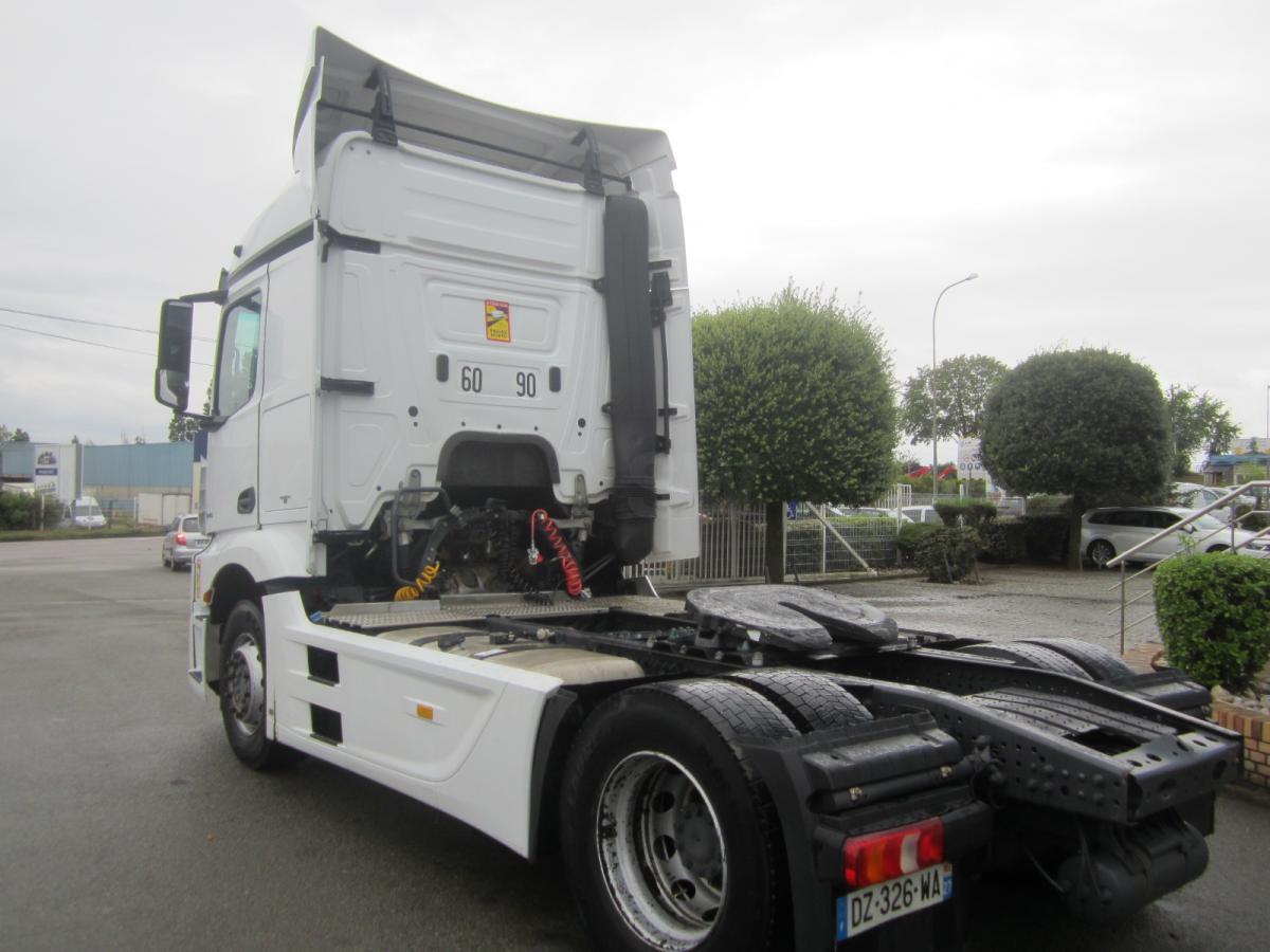 Mercedes Actros 1845 - יחידת טרקטור: תמונה 5 Mercedes Actros 1845 - יחידת טרקטור: תמונה 5
