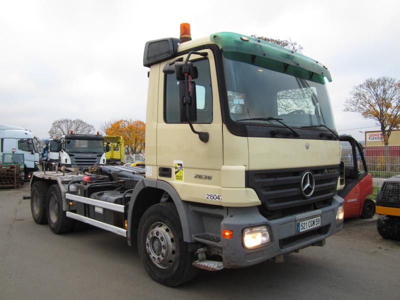 Mercedes Actros 2636 - משאית הרמת וו: תמונה 1 Mercedes Actros 2636 - משאית הרמת וו: תמונה 1
