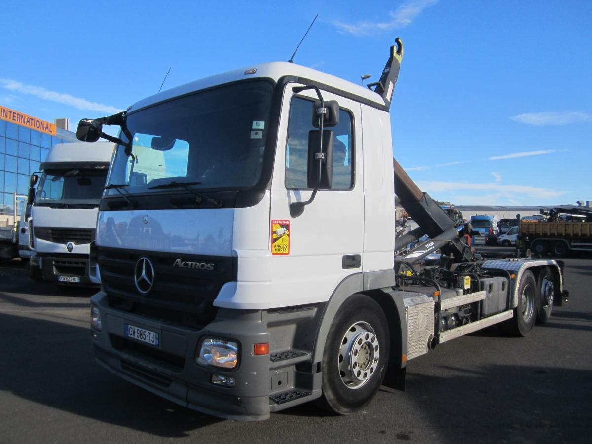 Mercedes Actros - משאית הרמת וו: תמונה 1 Mercedes Actros - משאית הרמת וו: תמונה 1