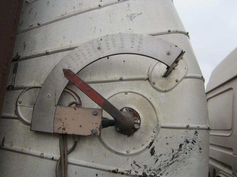 משאית מכל Renault G 270: תמונה 12