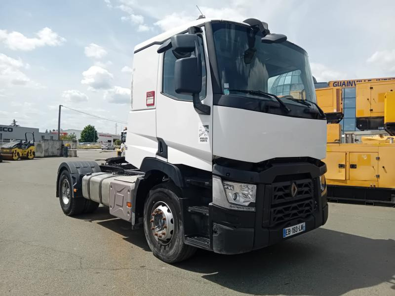 Renault Gamme C - יחידת טרקטור: תמונה 1 Renault Gamme C - יחידת טרקטור: תמונה 1
