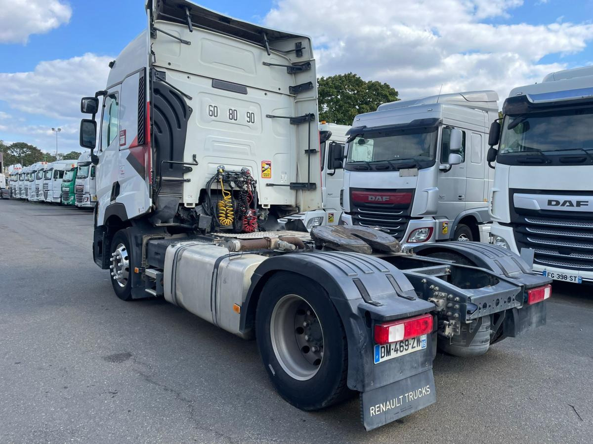 Renault Gamme T 460 - יחידת טרקטור: תמונה 4 Renault Gamme T 460 - יחידת טרקטור: תמונה 4