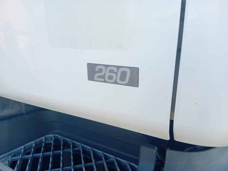 Renault Kerax 260 - מזהיר: תמונה 5 Renault Kerax 260 - מזהיר: תמונה 5