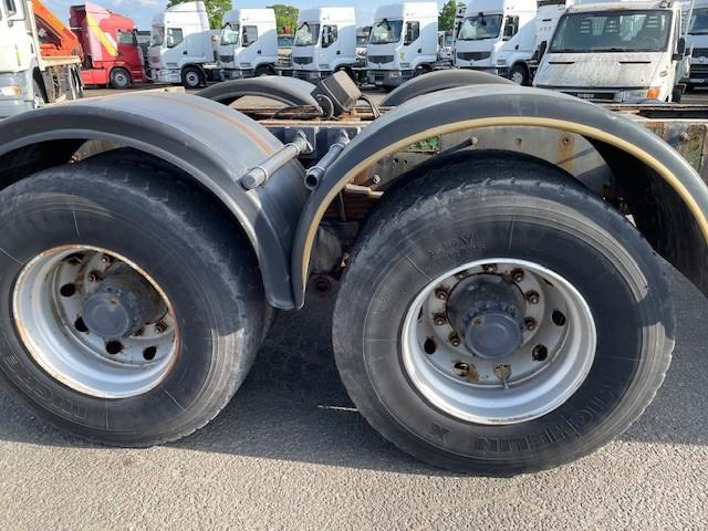 Renault Kerax 340 - משאית עם שלדת תא: תמונה 3 Renault Kerax 340 - משאית עם שלדת תא: תמונה 3