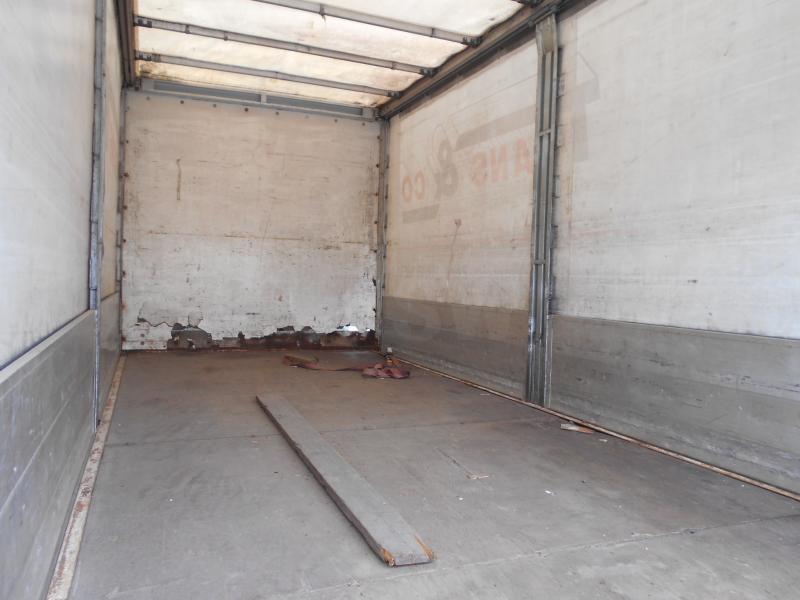 משאית וילונות צד Renault Midlum 180: תמונה 8