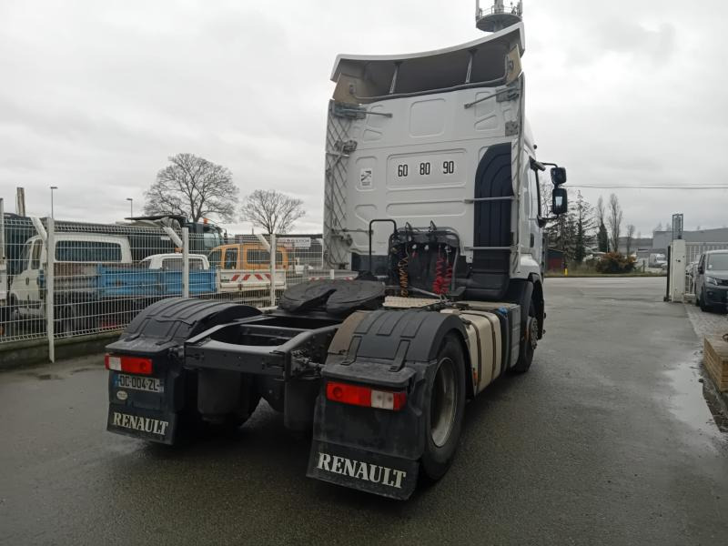 Renault Premium 460 DXI - יחידת טרקטור: תמונה 2 Renault Premium 460 DXI - יחידת טרקטור: תמונה 2