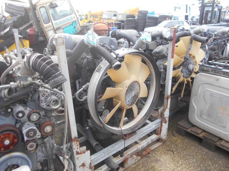 Renault - מנוע עבור משאית: תמונה 2 Renault - מנוע עבור משאית: תמונה 2