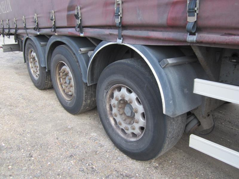 Trailor - סמיטריילר עם וילונות צד: תמונה 4 Trailor - סמיטריילר עם וילונות צד: תמונה 4