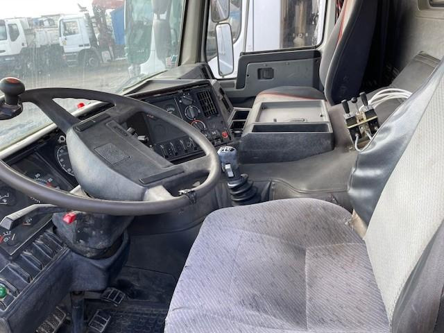 Volvo FL10 - משאית הרמת וו: תמונה 5 Volvo FL10 - משאית הרמת וו: תמונה 5