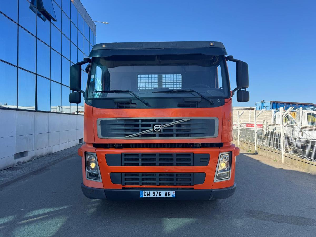 Volvo FM 380 - משאית דילוג העמסה: תמונה 2 Volvo FM 380 - משאית דילוג העמסה: תמונה 2