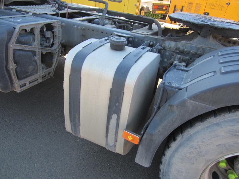 יחידת טרקטור Volvo FMX 460: תמונה 8