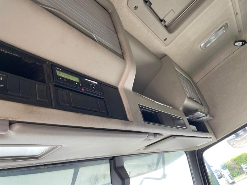יחידת טרקטור Volvo FMX 460: תמונה 10