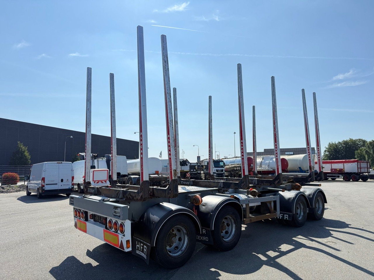 HFR 30 t. 4 axles Timber / Wood / Holz transport - קרון נגרר לעץ: תמונה 3 HFR 30 t. 4 axles Timber / Wood / Holz transport - קרון נגרר לעץ: תמונה 3