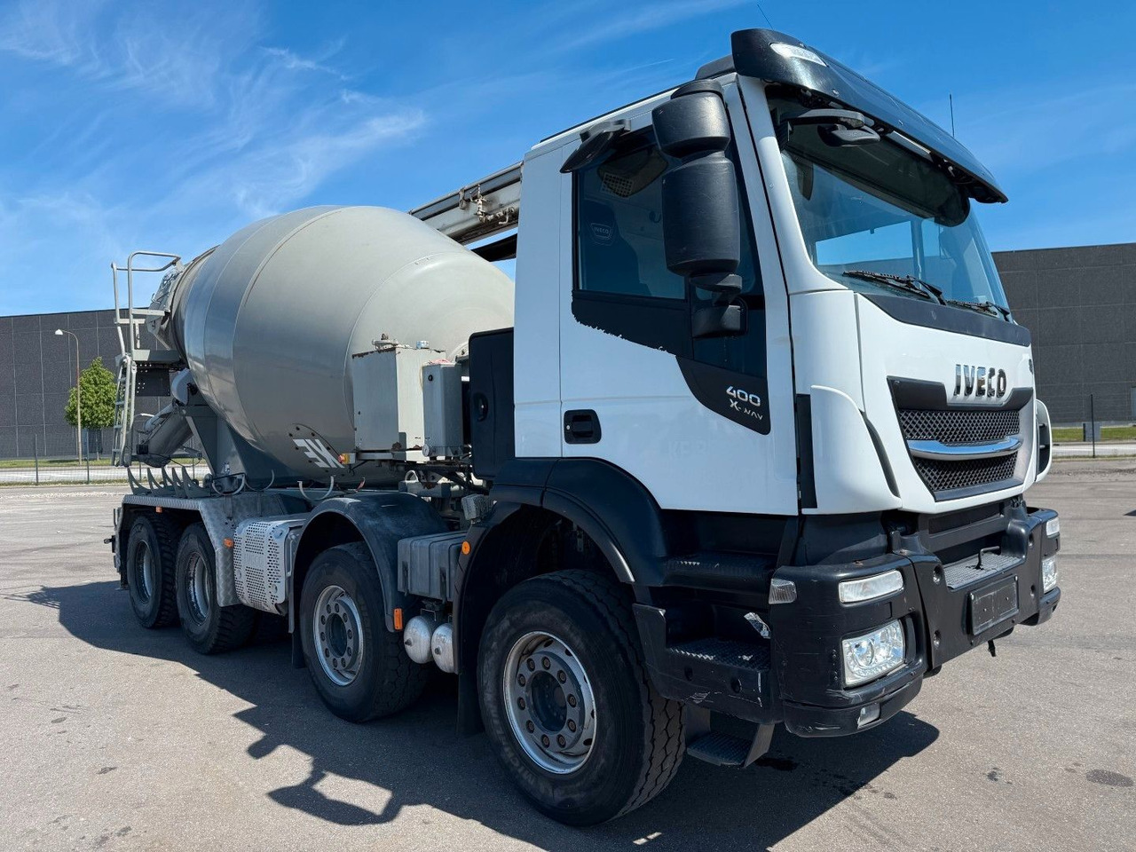 Iveco X-Way 400 8x4 Imer LT8XL Belt LT1601 - משאית מערבלת בטון: תמונה 2 Iveco X-Way 400 8x4 Imer LT8XL Belt LT1601 - משאית מערבלת בטון: תמונה 2