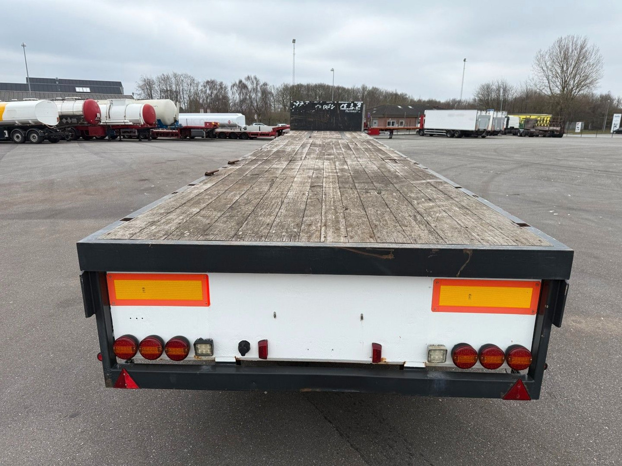 Lag 3 axle 7 m. Extendable / Last Axle Steering - סמיטריילר צד נופל/ שטוח: תמונה 5 Lag 3 axle 7 m. Extendable / Last Axle Steering - סמיטריילר צד נופל/ שטוח: תמונה 5
