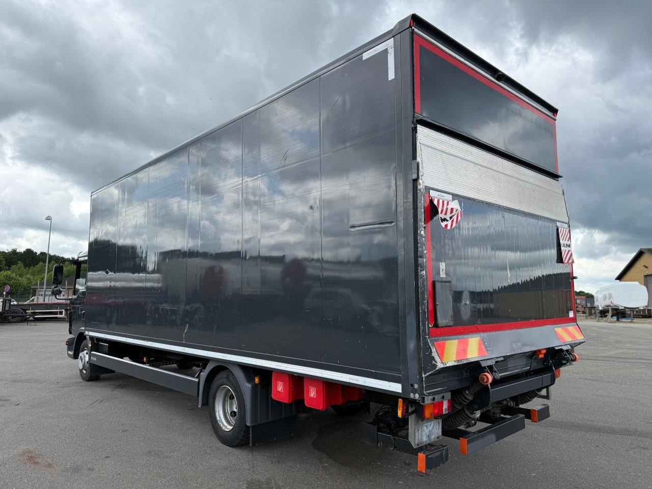 MAN TGL 12.250 Euro 6 Closed box / Koffer 7.20 m. - משאית תיבה: תמונה 4 MAN TGL 12.250 Euro 6 Closed box / Koffer 7.20 m. - משאית תיבה: תמונה 4
