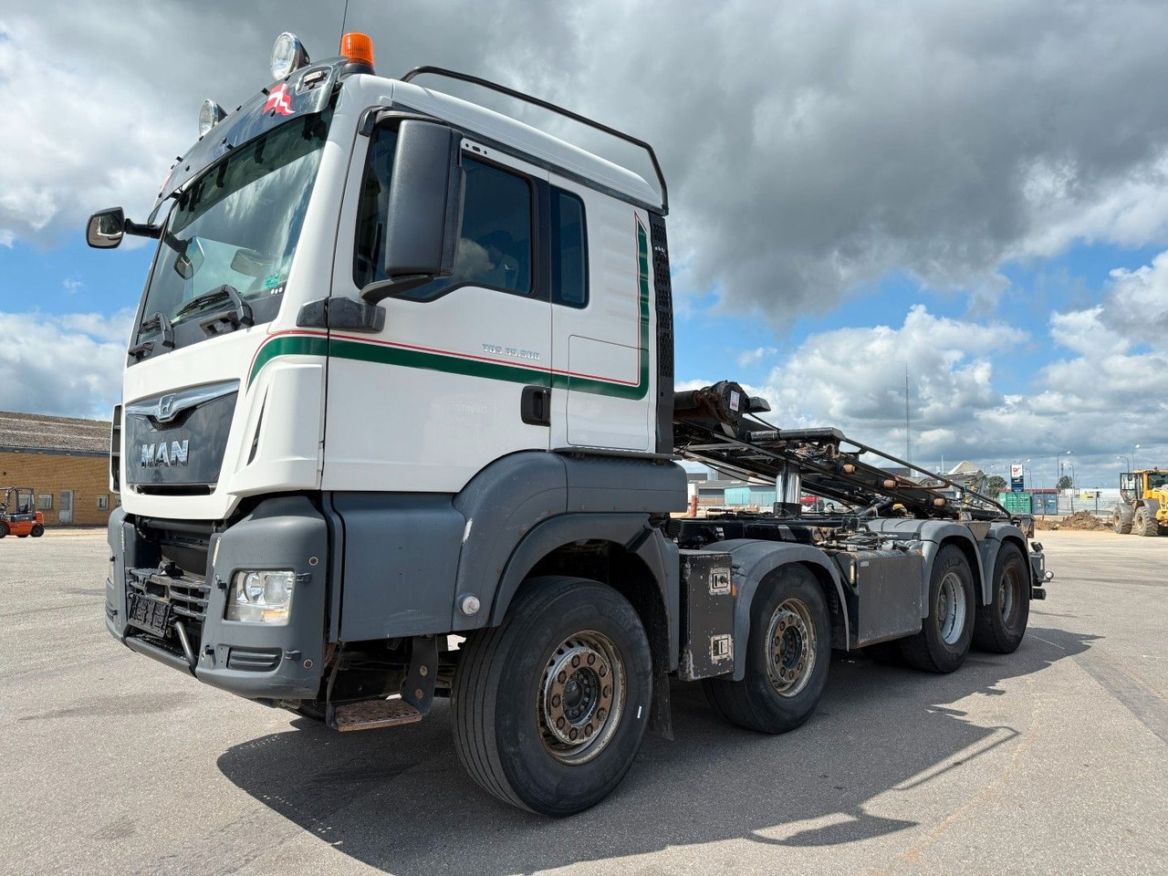 MAN TGS 35.500 8x4 HMF Tipper / Kipper / Euro 6 - מזהיר: תמונה 1 MAN TGS 35.500 8x4 HMF Tipper / Kipper / Euro 6 - מזהיר: תמונה 1