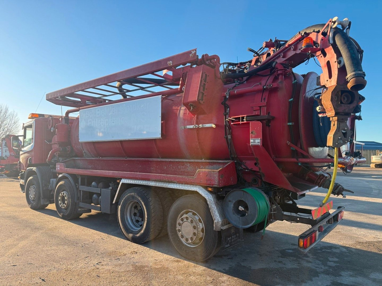 Scania 114/380 8x2*6 Assmann 14 m3 Vacuumtruck - משאית ואקום: תמונה 4 Scania 114/380 8x2*6 Assmann 14 m3 Vacuumtruck - משאית ואקום: תמונה 4