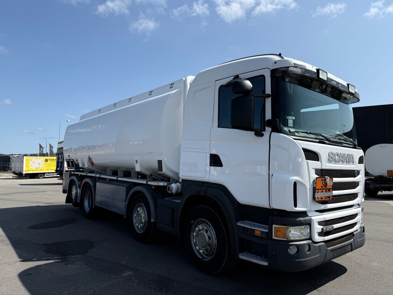 Scania G480 8x2*6 24.000 L / 5 compartments / ADR Tank - משאית מכל: תמונה 2 Scania G480 8x2*6 24.000 L / 5 compartments / ADR Tank - משאית מכל: תמונה 2