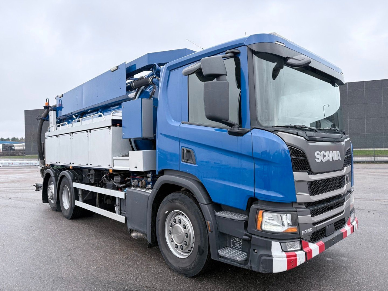 Scania P360 6x2*4 Hvidtved Larsen Flexline 310 - משאית ואקום: תמונה 2 Scania P360 6x2*4 Hvidtved Larsen Flexline 310 - משאית ואקום: תמונה 2